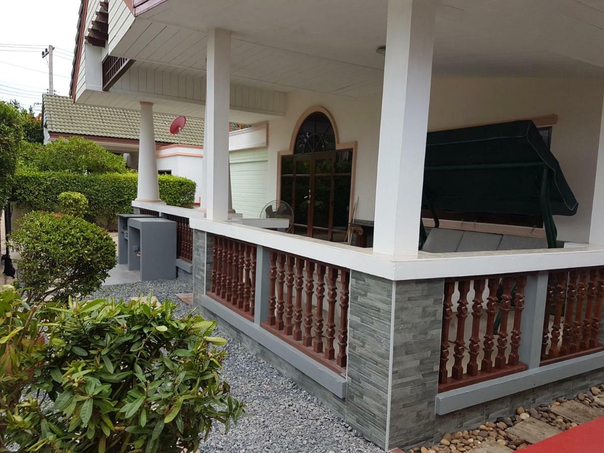 Villa - Baan Dusit Pattaya Ban Nong Hin  Exterior photo